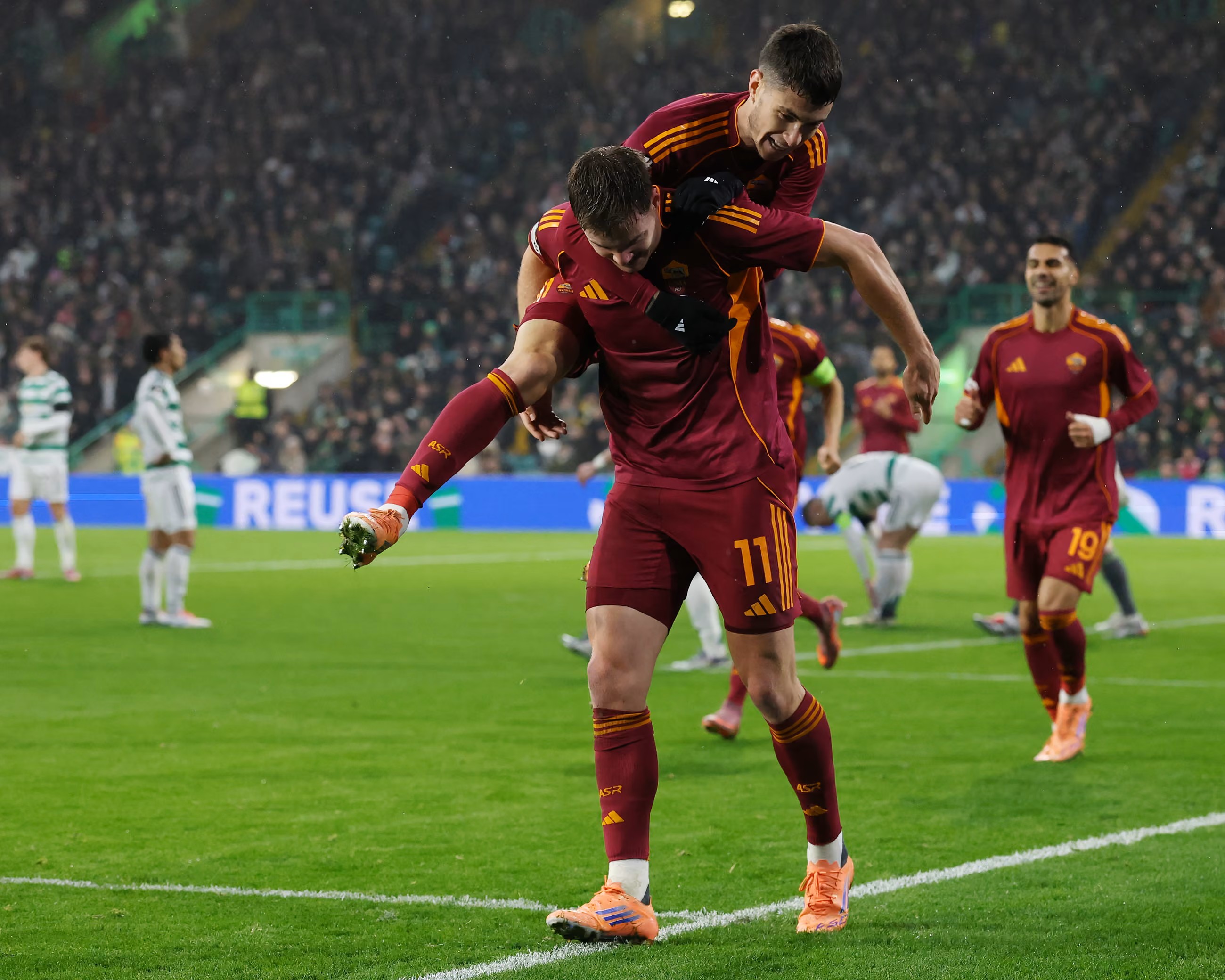 Roma Silence Celtic Park With a Clinical 3-0 Statement Win