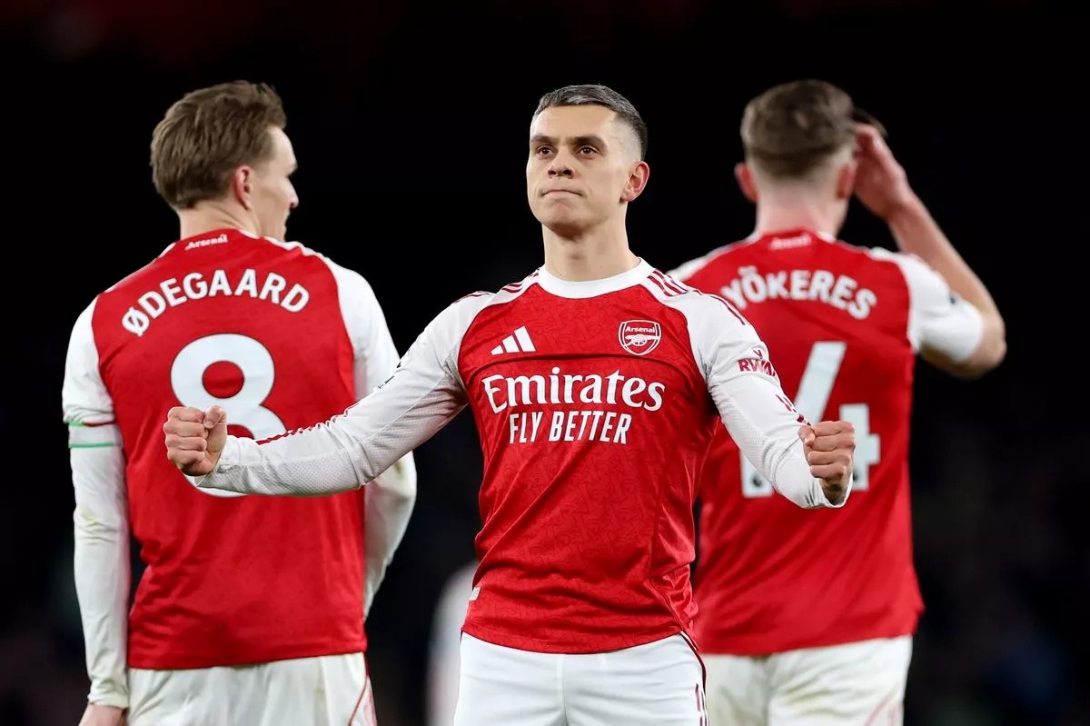 Arsenal Run Riot After the Break to Crush Aston Villa at the Emirates