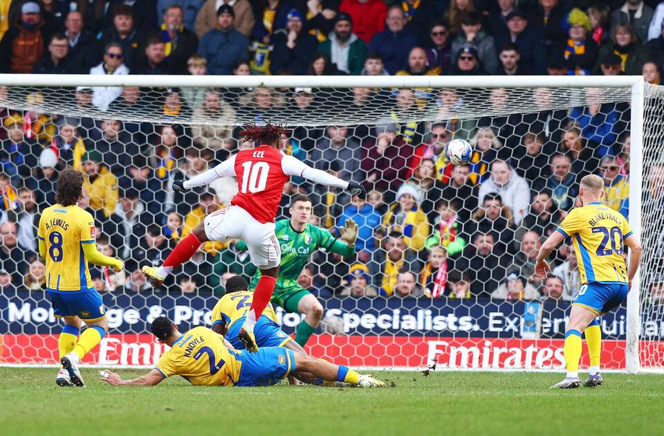 Arsenal Overcome Mansfield To Reach FA Cup Quarter Finals