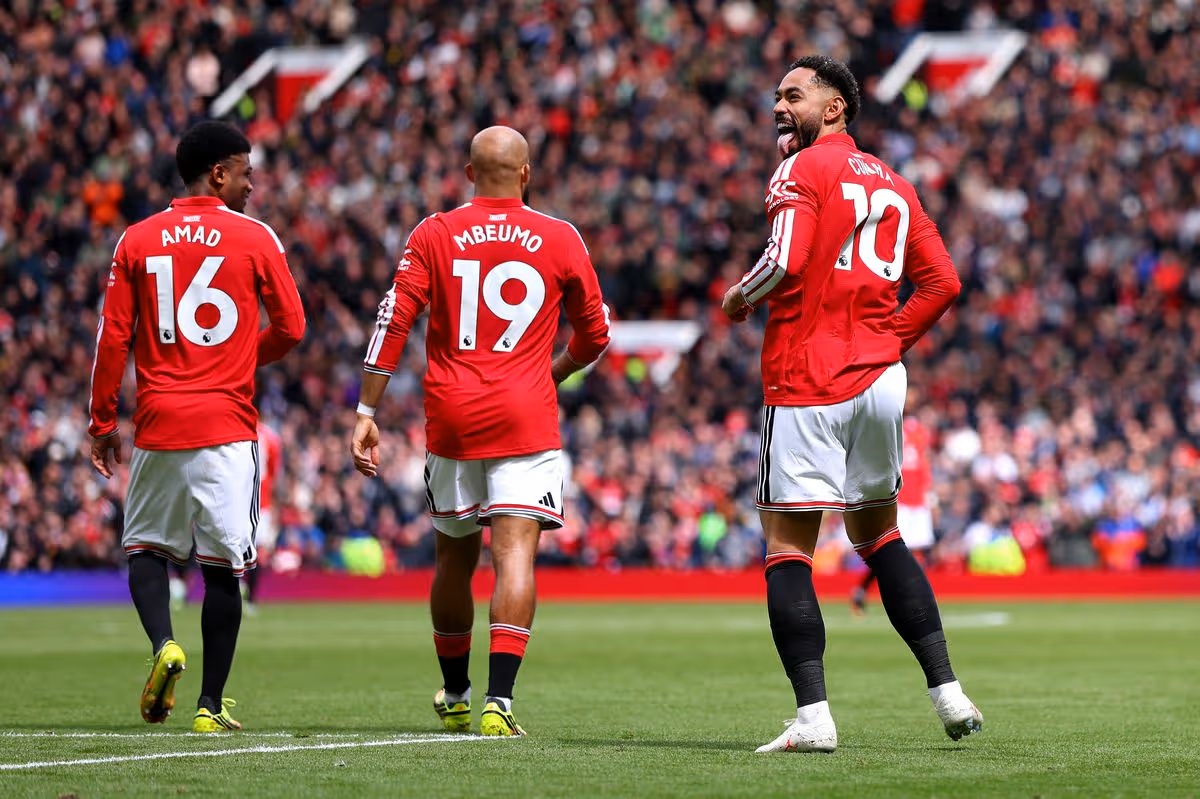 Manchester United Survive Nottingham Forest Scare In Five-Goal Thriller